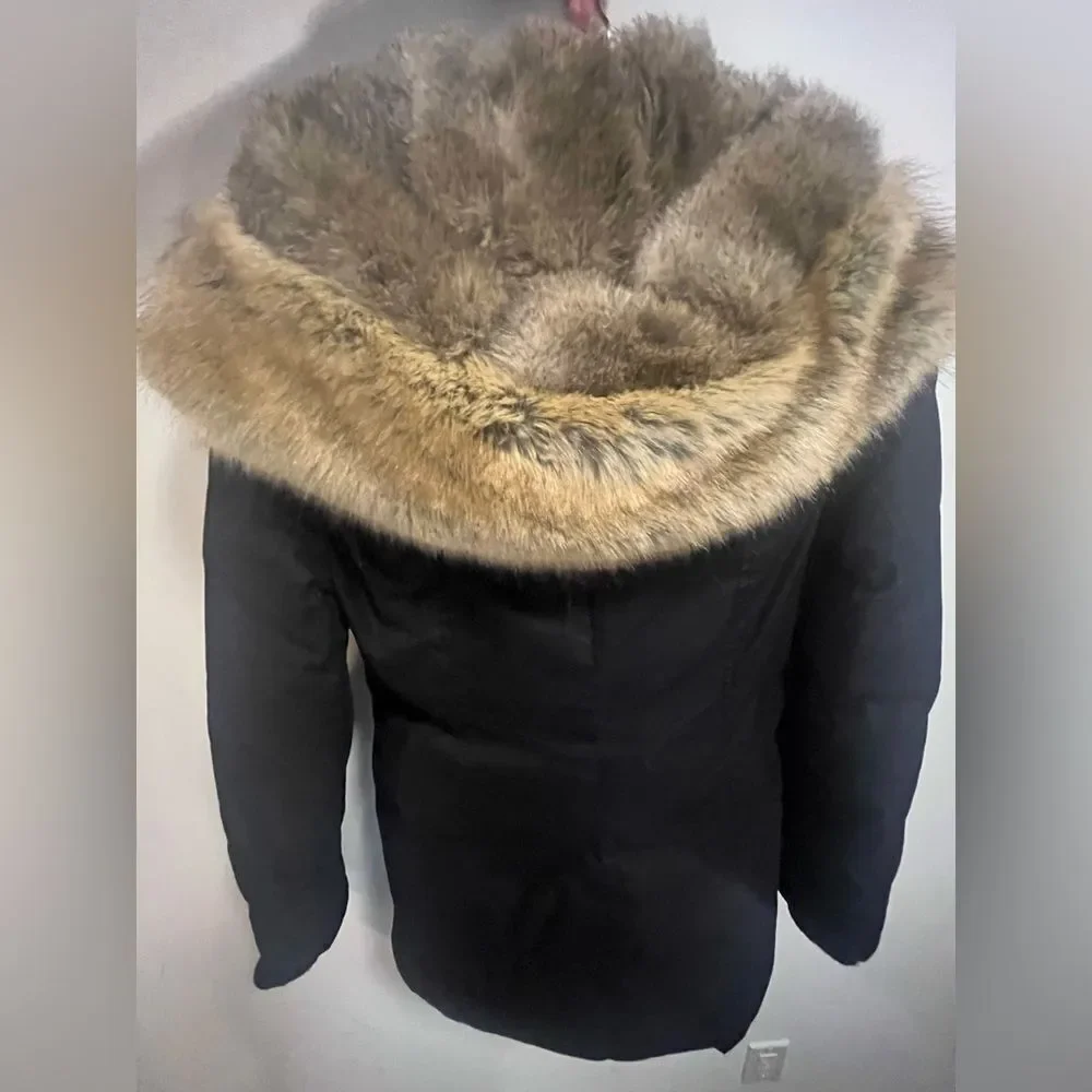 Aritzia Babaton Harrison Parka - Small, NWOT - Picture 3 of 7